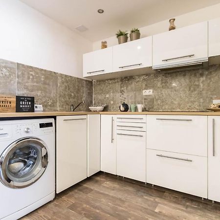 Katarina Apartment Blaha Square 布达佩斯 外观 照片